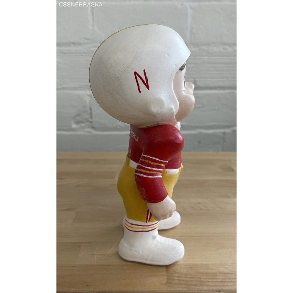 Vintage‎ Atlantic Mold plaster starry-eyed smiling football boy -hand painted